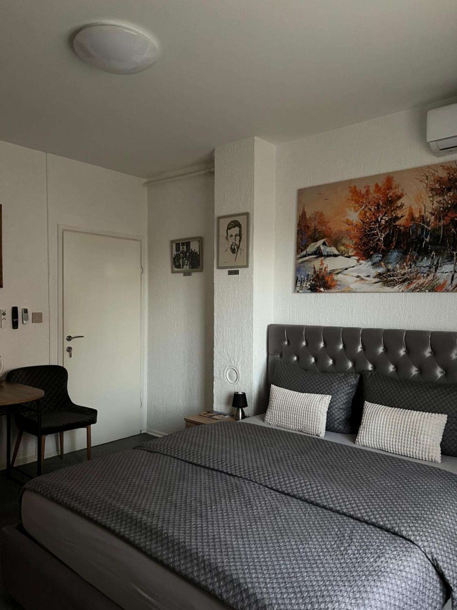 Luxrooms - Hotel Type With Private Jacuzzi Bjelovar Extérieur photo