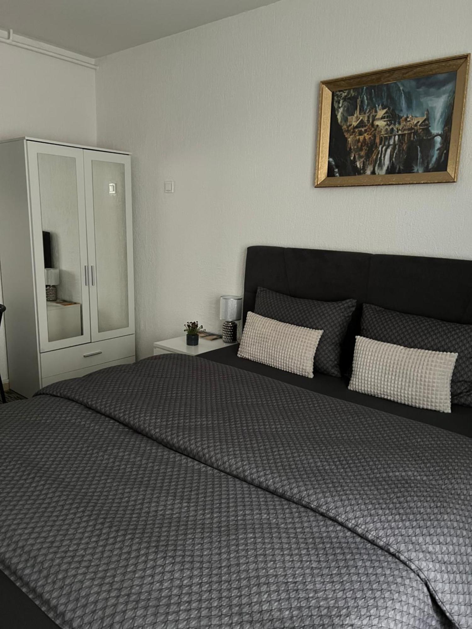 Luxrooms - Hotel Type With Private Jacuzzi Bjelovar Extérieur photo